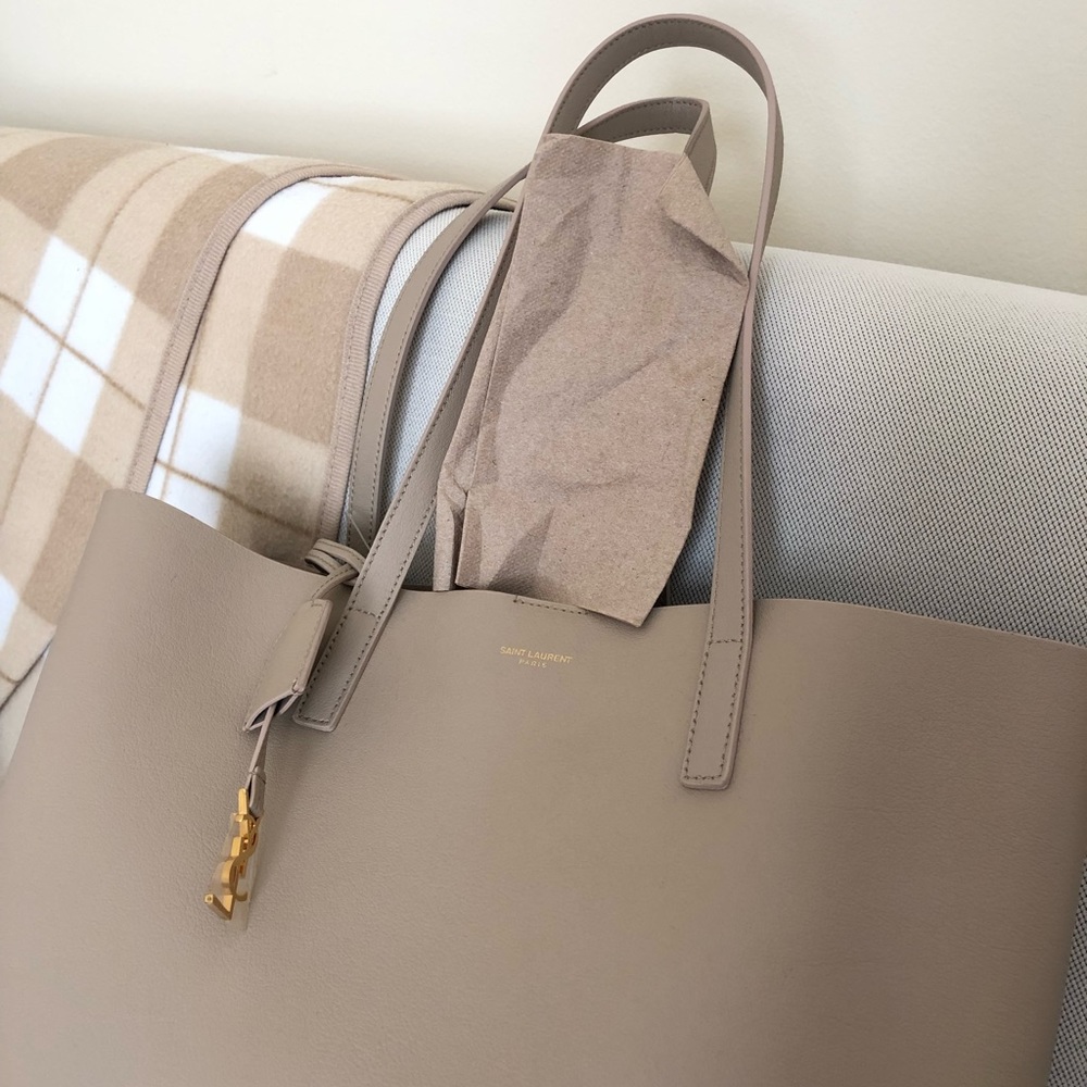 (New) Saint Laurent Bold shopping tote nude - Picture 15 of 15